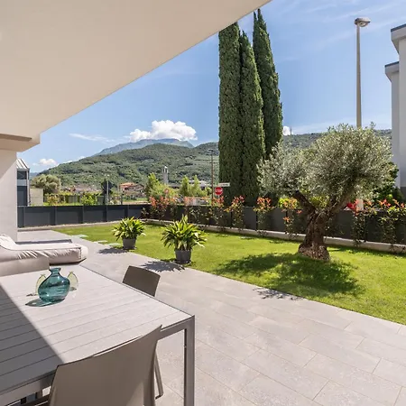 Casa Sofia, Garden And Relax-3